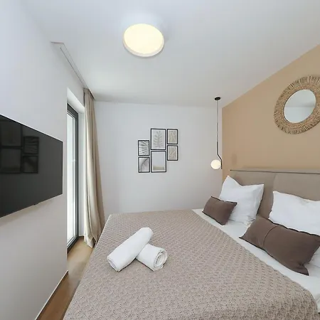 Mentis Apartment