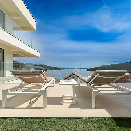 Mentis Apartment Marina