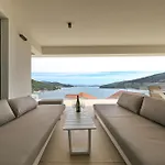 Lägenhet Mentis Marina