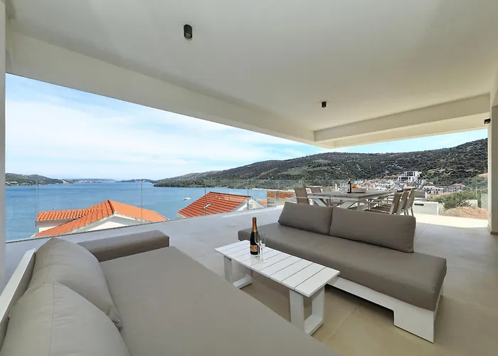 Mentis Apartment