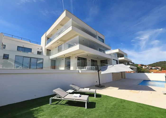 Mentis Apartment